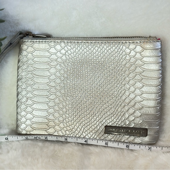 Rodan And Fields Cosmetic Bag - Picture 7 of 8